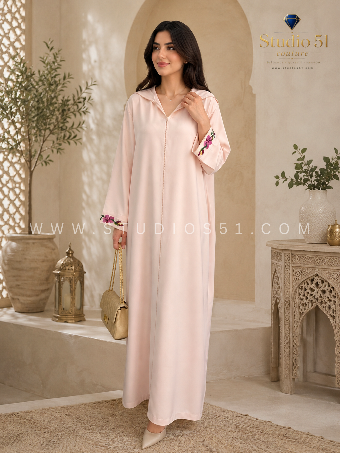 Jelaba couleur rose bébé